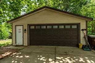 4715 Cleveland Ave, Rockford, IL 61108 - Photo 9