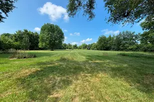 800 Lavern Ave, Machesney Park, IL 61115 - Photo 11