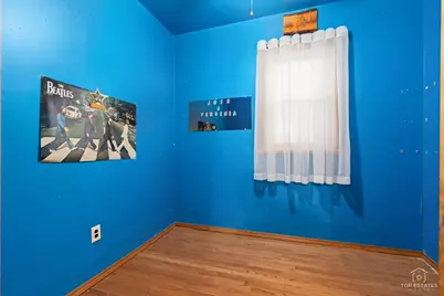 4019 N Bernard Street, Chicago, IL 60618 - Photo 9