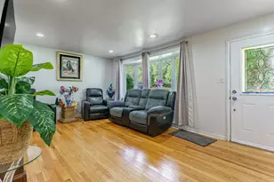 2N565 Euclid Ave, Glen Ellyn, IL 60137 - Photo 3