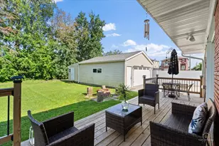 2405 Sarah St, Franklin Park, IL 60131 - Photo 29