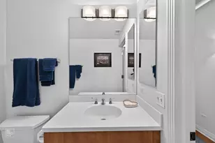 565 W Quincy St, Chicago, IL 60661 - Photo 13