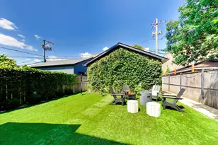 2326 W Erie St, Chicago, IL 60612 - Photo 25