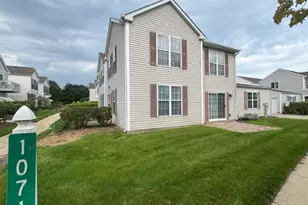 1071 Symphony Dr, Aurora, IL 60504 - Photo 3