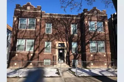 3340 W Berteau Avenue #2W, Chicago, IL 60618 - Photo 1
