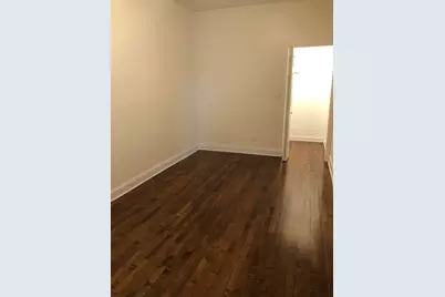 3340 W Berteau Avenue #2W, Chicago, IL 60618 - Photo 5