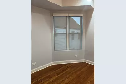 3340 W Berteau Avenue #2W, Chicago, IL 60618 - Photo 7