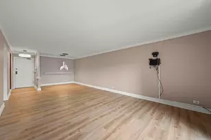 2005 Valencia Dr, Northbrook, IL 60062 - Photo 11