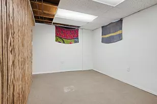 1508 N Linden St, Bloomington, IL 61701 - Photo 19