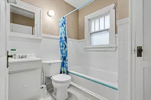 1508 N Linden St, Bloomington, IL 61701 - Photo 11