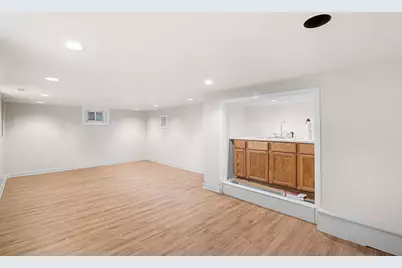 1316 Whitcomb Avenue, Des Plaines, IL 60018 - Photo 25