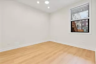 1246 W Bryn Mawr Ave, Chicago, IL 60660 - Photo 7