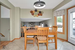18817 Creekview Ln, Mokena, IL 60448 - Photo 7