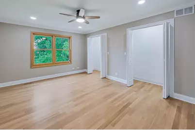 640 Downey Street, Hoffman Estates, IL 60169 - Photo 43