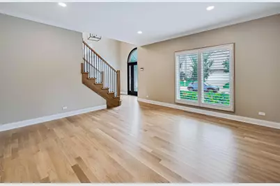640 Downey Street, Hoffman Estates, IL 60169 - Photo 7