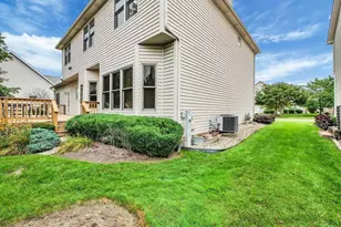 640 Downey St, Hoffman Estates, IL 60169 - Photo 55