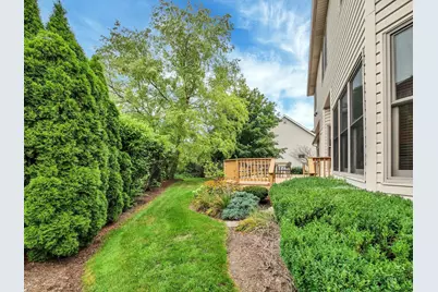 640 Downey Street, Hoffman Estates, IL 60169 - Photo 61