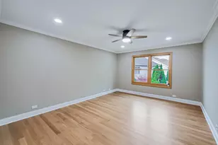 640 Downey St, Hoffman Estates, IL 60169 - Photo 41