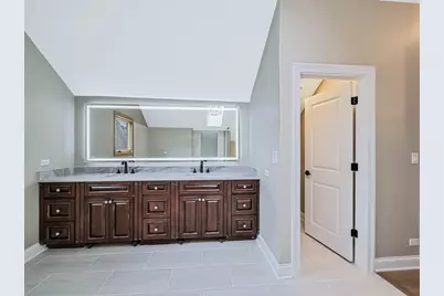 640 Downey Street, Hoffman Estates, IL 60169 - Photo 51