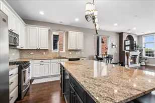 4152 N Elston Ave, Chicago, IL 60618 - Photo 11