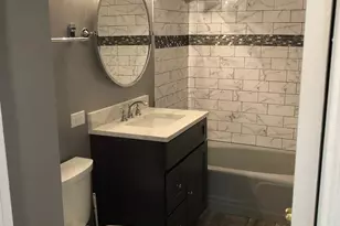 1007 8th Ave, La Grange, IL 60525 - Photo 11