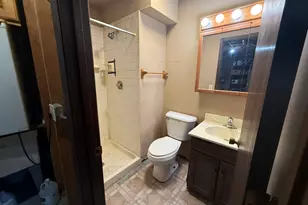 2505 Magnolia Ln, Lindenhurst, IL 60046 - Photo 15