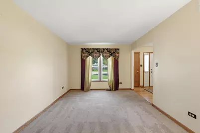16020 S Howard Street, Plainfield, IL 60586 - Photo 3