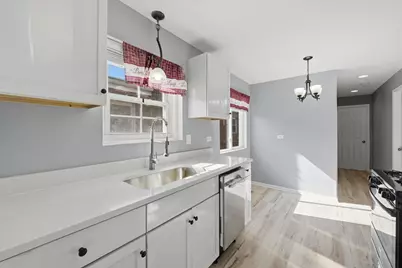 1148 W 115th Street, Chicago, IL 60643 - Photo 5