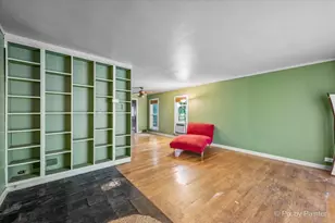 10742 S Longwood Dr, Chicago, IL 60643 - Photo 7