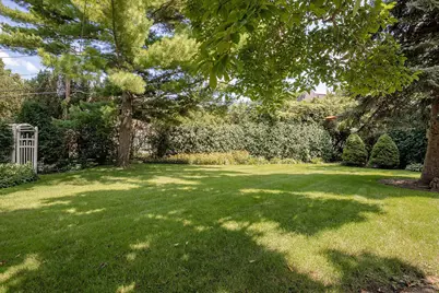 6733 N Navajo Avenue, Lincolnwood, IL 60712 - Photo 25