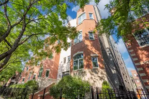 2625 N Ashland Ave, Chicago, IL 60614 - Photo 3