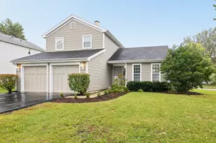 388 Woodhollow Ln, Bartlett, IL 60103 - Photo 1
