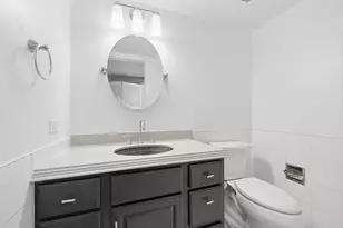 388 Woodhollow Ln, Bartlett, IL 60103 - Photo 11