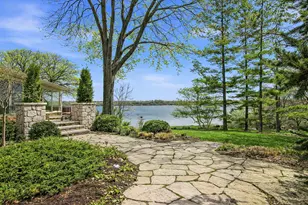 720 South St, Barrington, IL 60010 - Photo 3