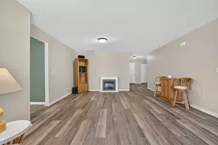 312 N Blue Jay St, Cortland, IL 60112 - Photo 9