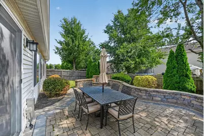 312 N Blue Jay Street, Cortland, IL 60112 - Photo 3