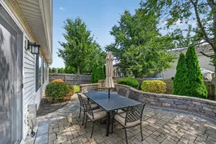 312 N Blue Jay St, Cortland, IL 60112 - Photo 3
