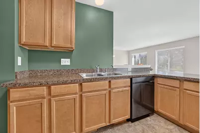 312 N Blue Jay Street, Cortland, IL 60112 - Photo 11