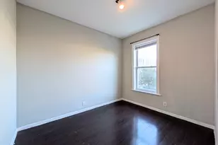 1067 W Argyle St, Chicago, IL 60640 - Photo 11