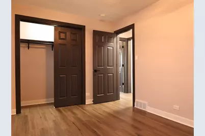 2115 W 68th Place, Chicago, IL 60636 - Photo 13
