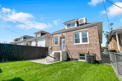 5729 S Campbell Avenue, Chicago, IL 60629 - Photo 39