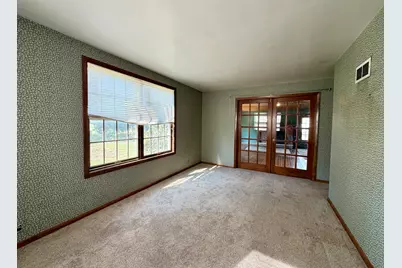 1150 E State Street, Sycamore, IL 60178 - Photo 11