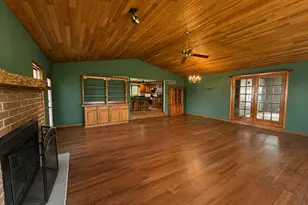 1150 E State St, Sycamore, IL 60178 - Photo 9