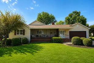 1150 E State St, Sycamore, IL 60178 - Photo 1