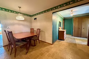 1150 E State St, Sycamore, IL 60178 - Photo 7