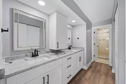 938 Hidden Lake Drive #938, Buffalo Grove, IL 60089 - Photo 17