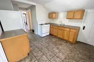 603 Mill St, Elgin, IL 60123 - Photo 5
