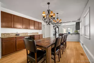 83 N Park Blvd, Glen Ellyn, IL 60137 - Photo 9