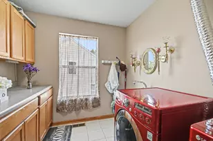 1402 Fitzer Dr, Joliet, IL 60431 - Photo 25