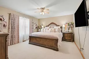 1402 Fitzer Dr, Joliet, IL 60431 - Photo 23